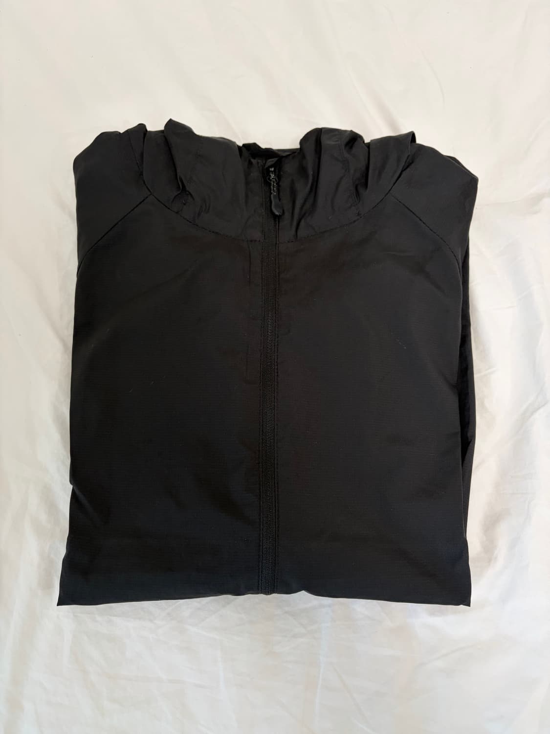 스파오 바람막이 블랙 L 상품이미지1