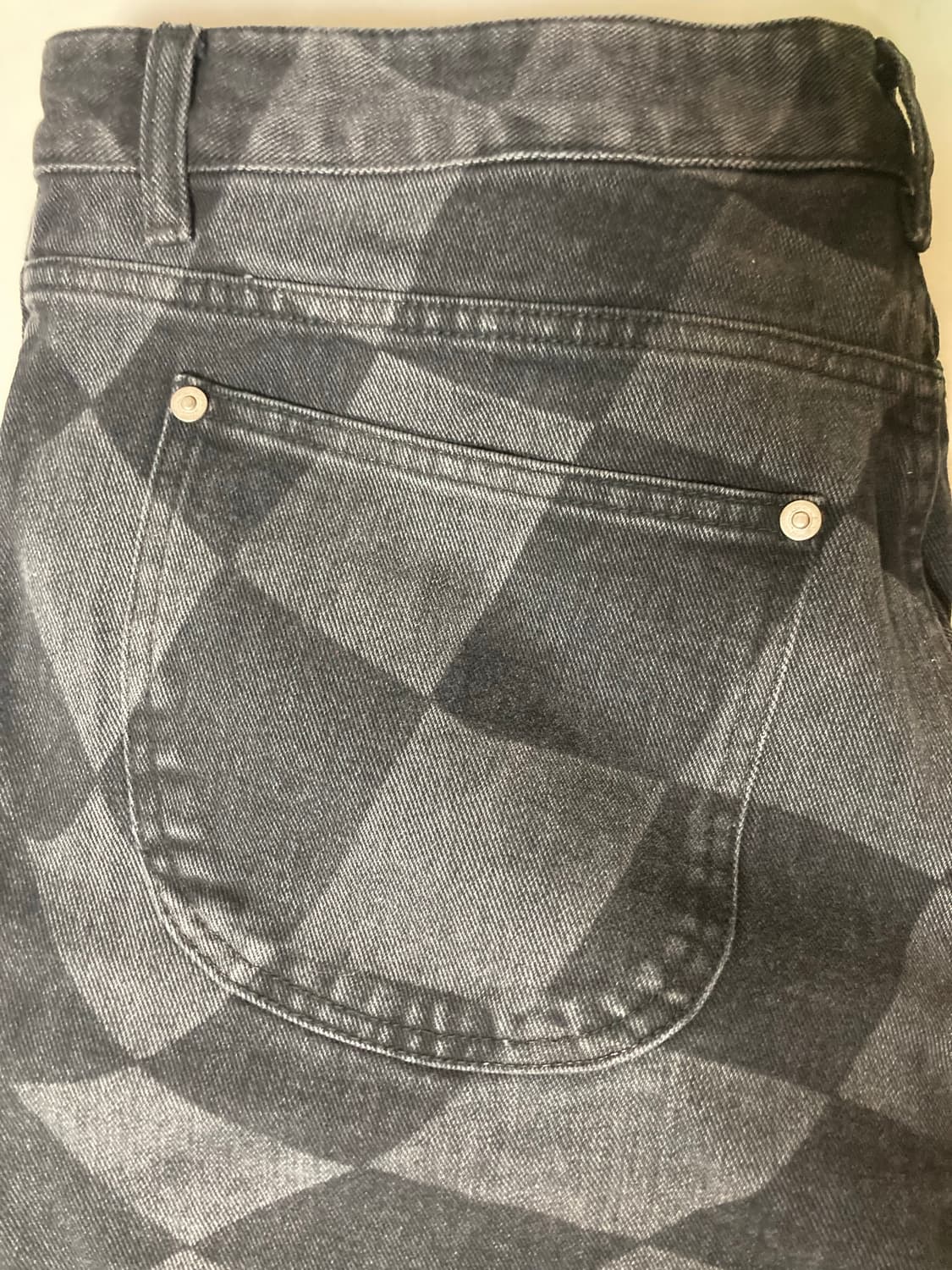 [새상품,L] 노매뉴얼 체커보드 데님 팬츠 블랙 상품이미지8