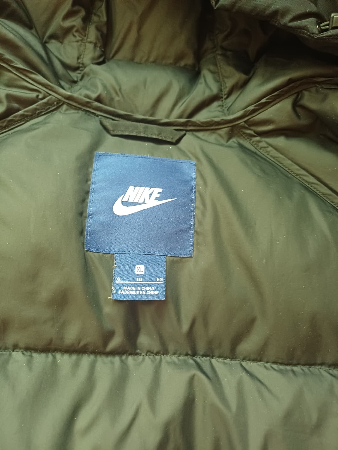 나이키 패딩 블랙 xl사이즈 상품이미지3