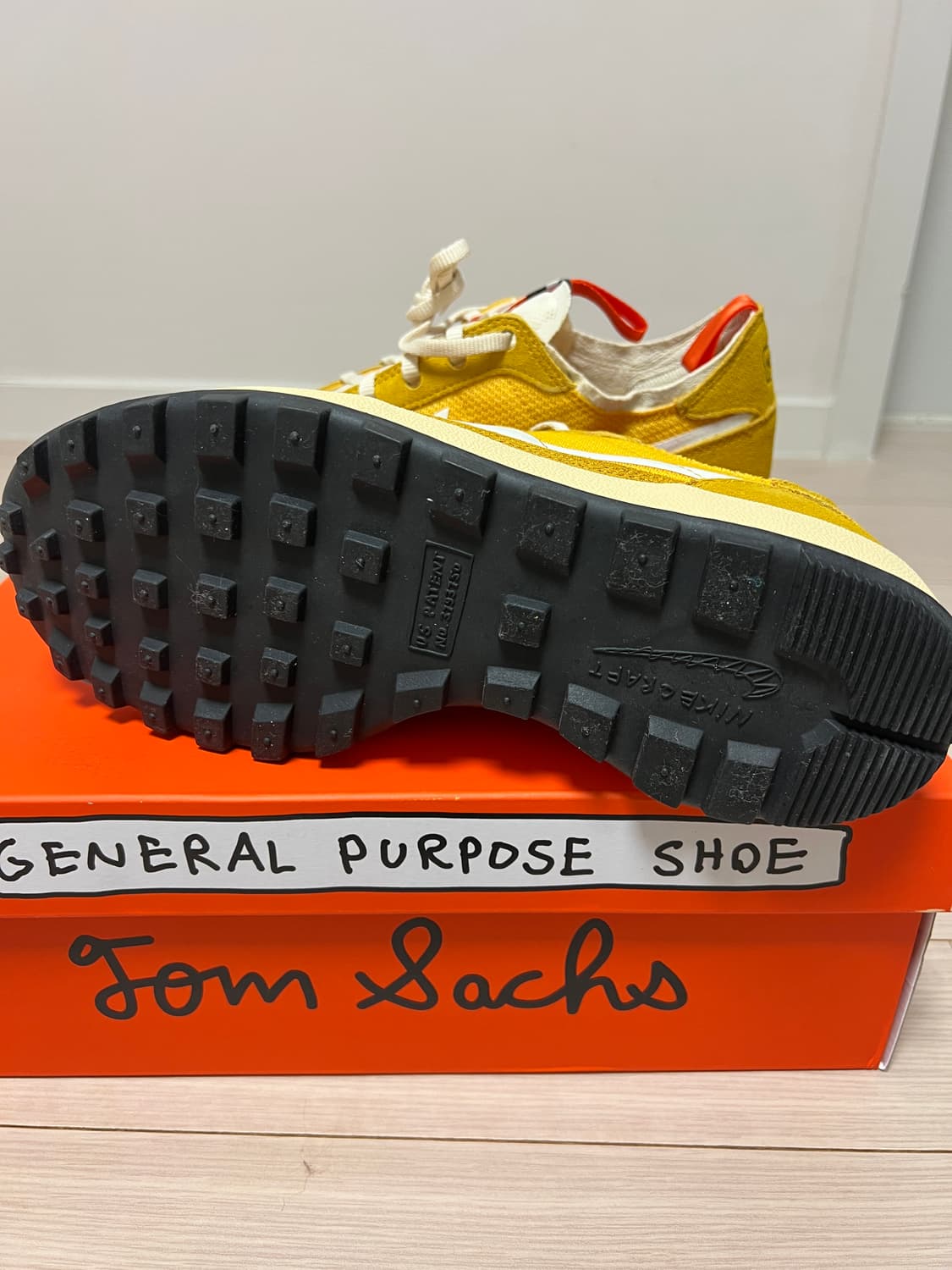 나이키 크래프트 톰 삭스 제너럴 퍼포즈 슈즈 옐로우 270 (새상품)  상품이미지5