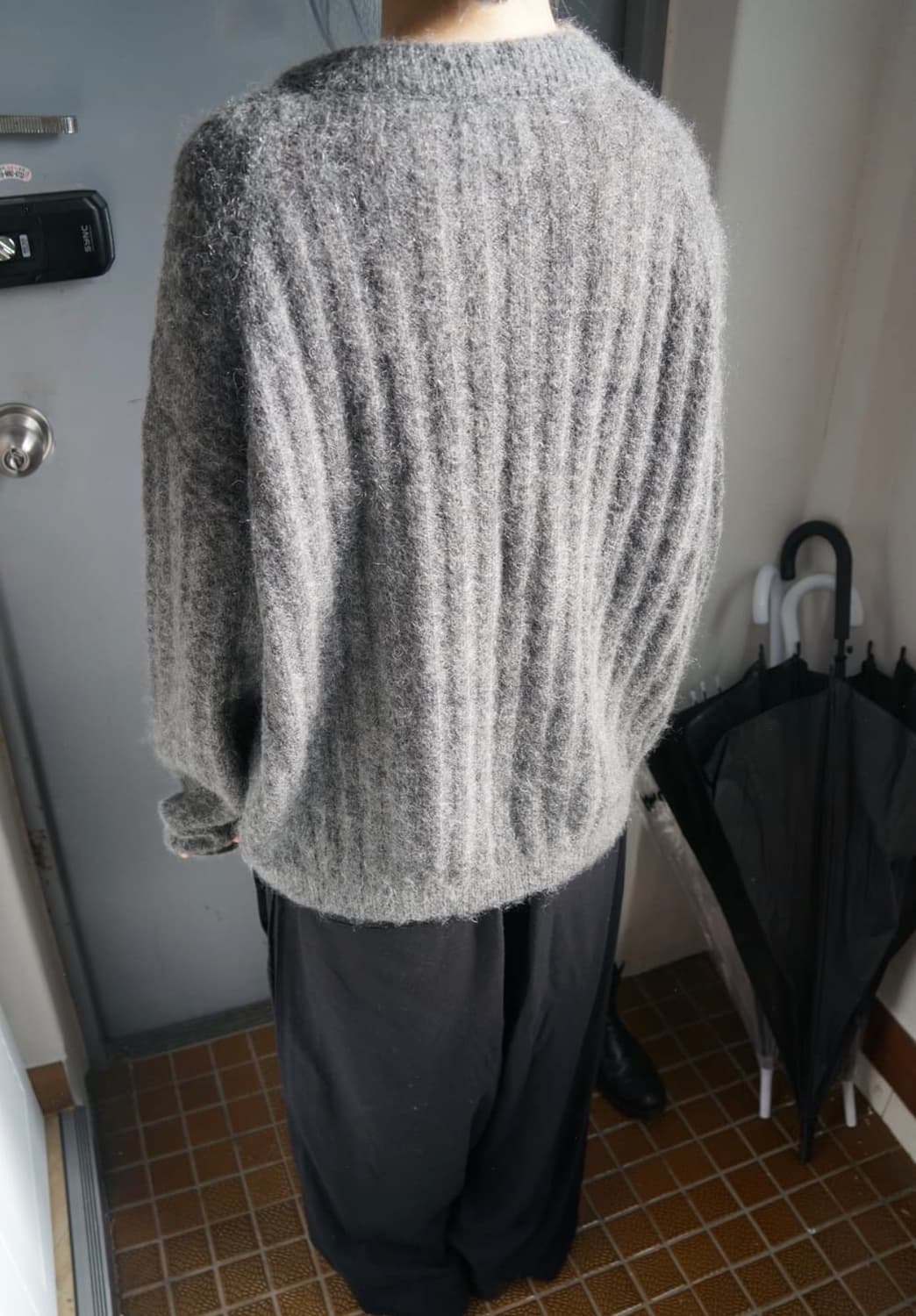 아크네 울 니트 상품이미지2