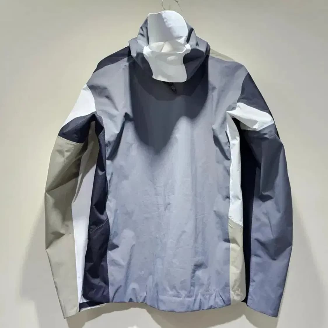 아크테릭스 자켓 베이지 95 상품이미지10