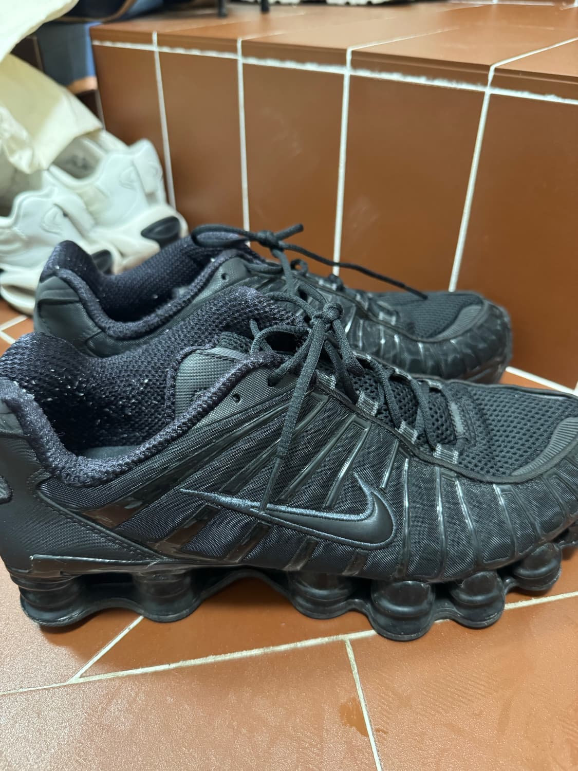 나이키 샥스 TL 블랙 앤 맥스 오렌지 280 상품이미지3