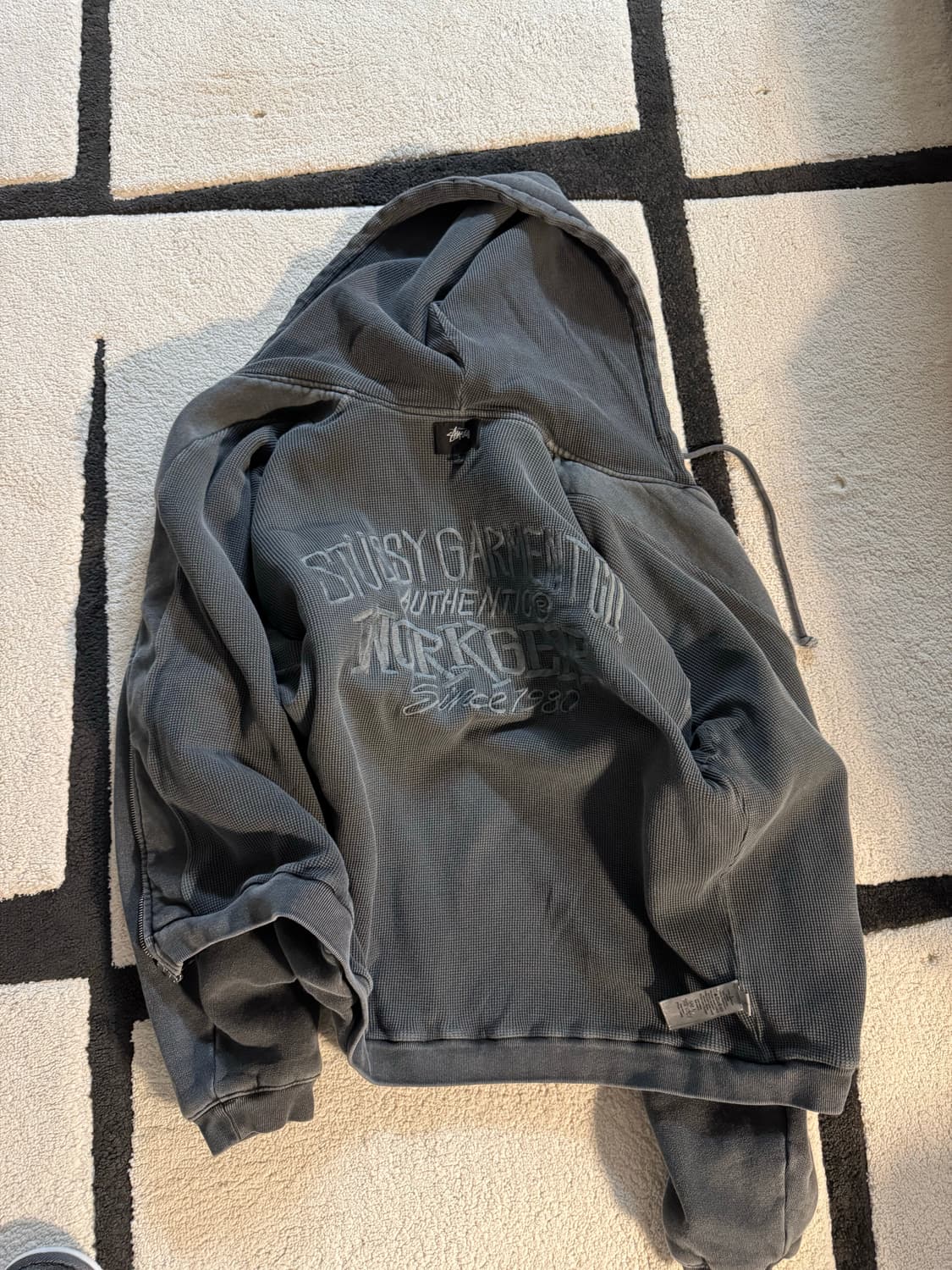 [L] 스투시 워크샵 피그먼트 자수 후드집업 상품이미지1