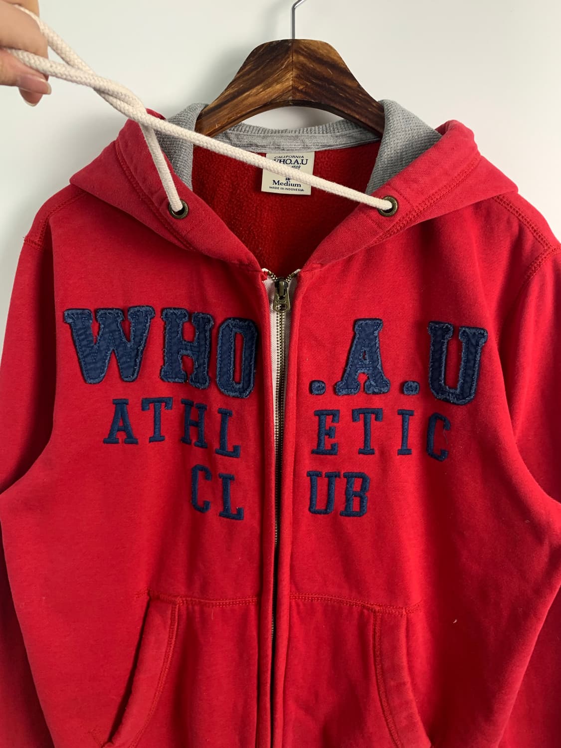 후아유 y2k 와투케 레드 후드집업 상품이미지4