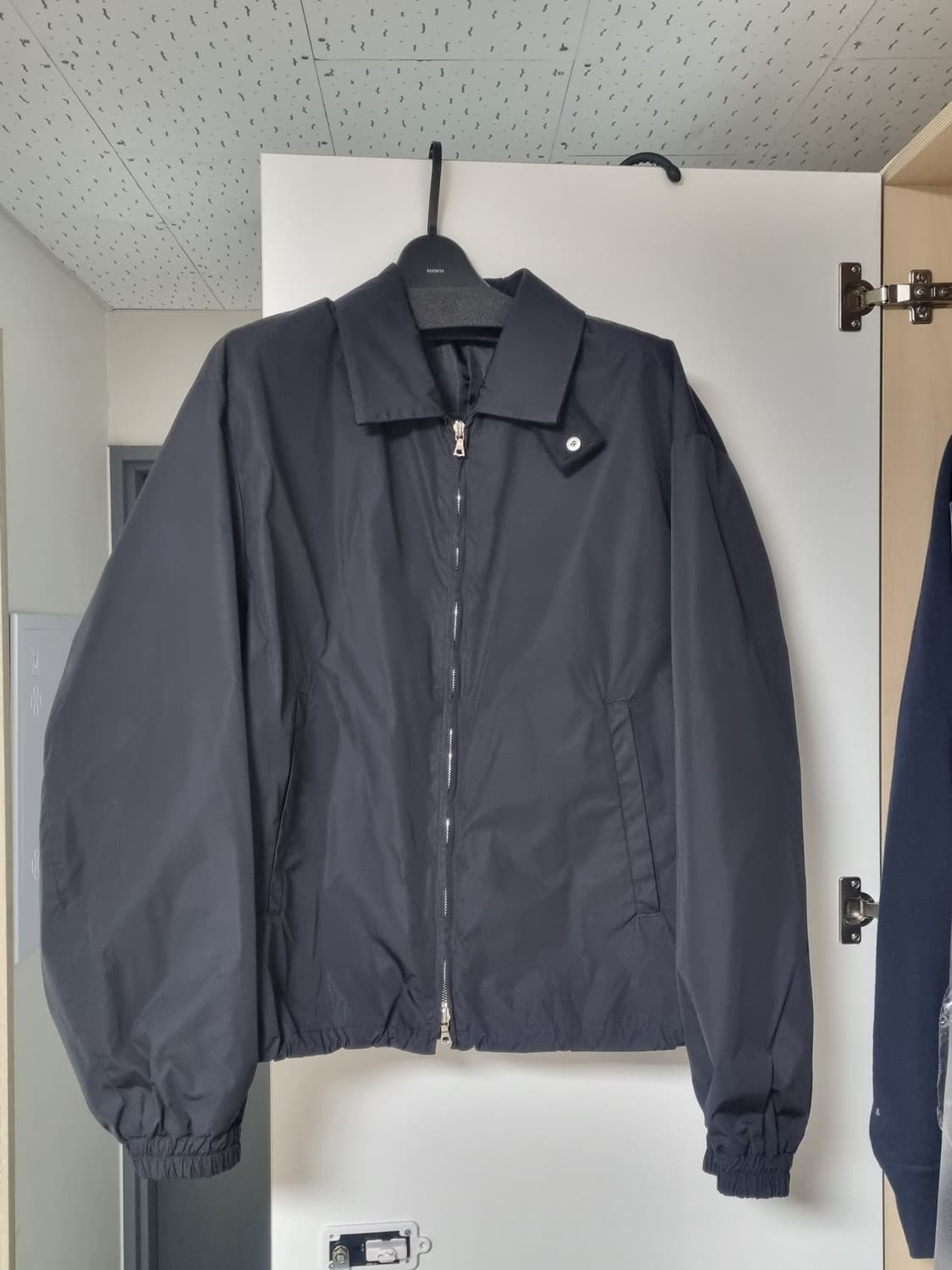 ssstein NYLON TAFTA SHORT ZIP JACKET 상품이미지1