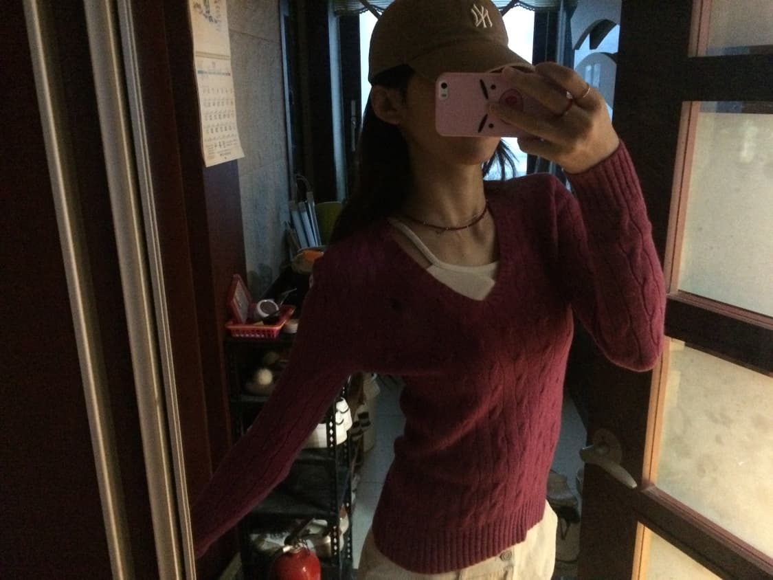 폴로 브이넥 니트 상품이미지2