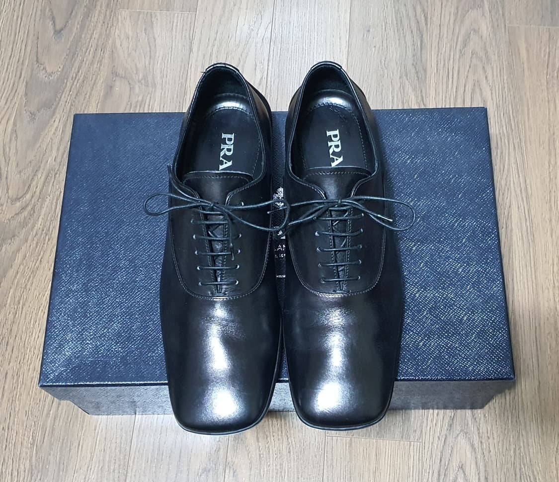 프라다 스퀘어토 더비 슈즈  7 상품이미지4