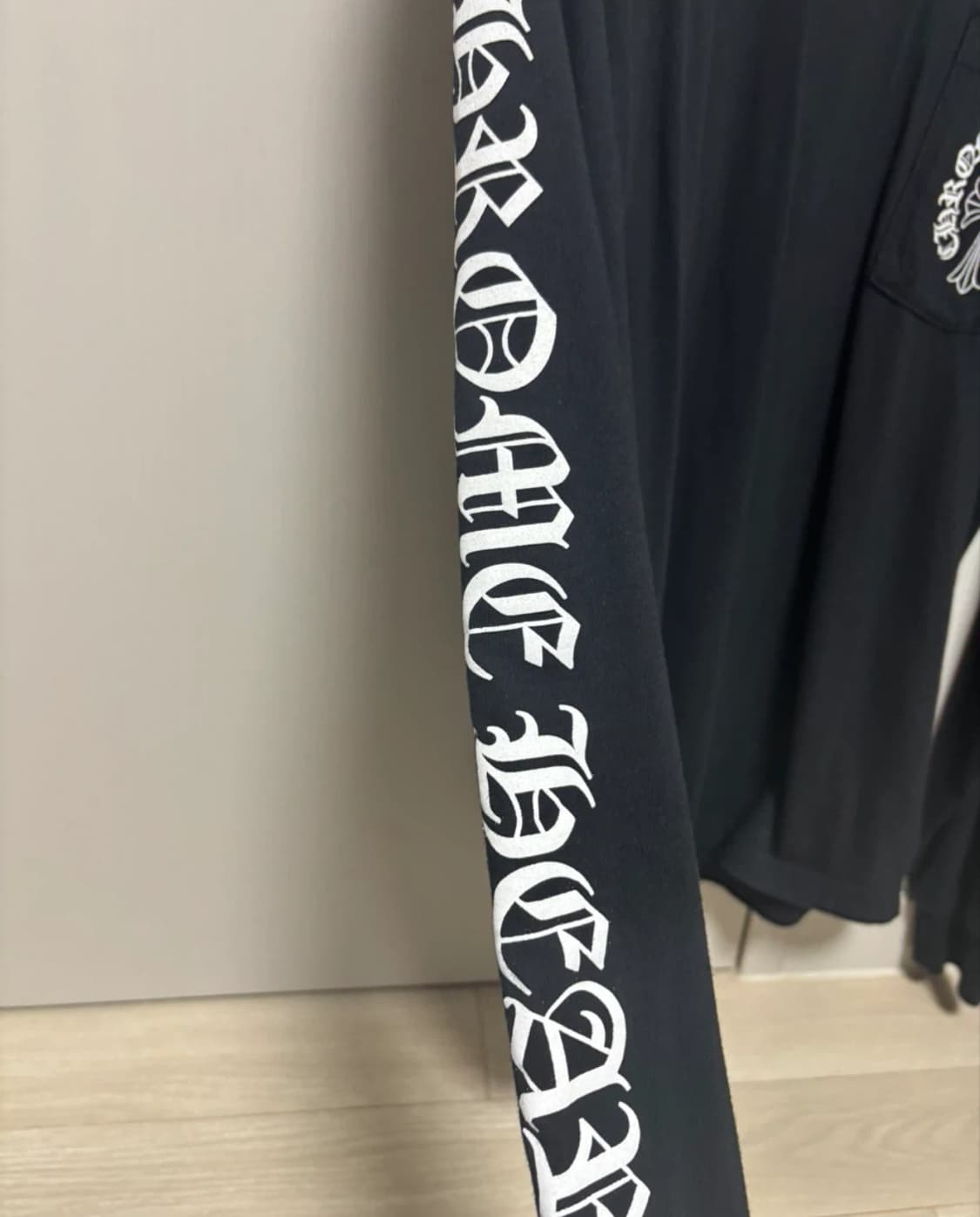 크롬하츠 홀스슈 라지크로스 롱슬리브 상품이미지3