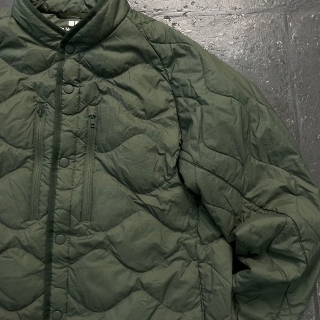 95-100 유니클로 x 화이트 마운티니어링 하이브리드 다운 자켓 상품이미지2