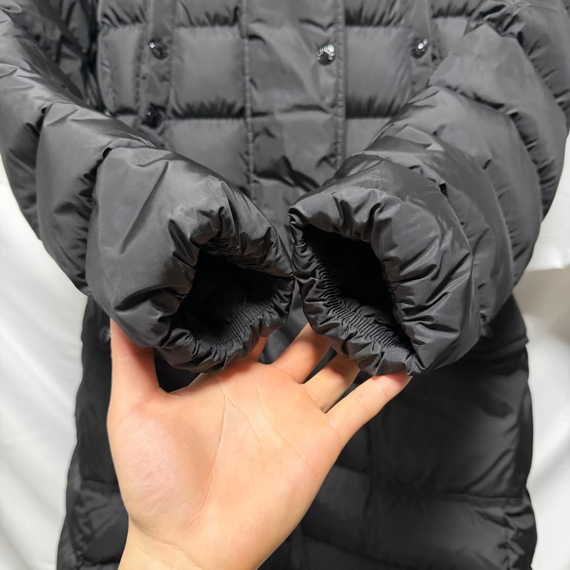 [S+급/2] 몽클레어 클로에 여성패딩 블랙 라쿤퍼 풀구성 끌로에 상품이미지9