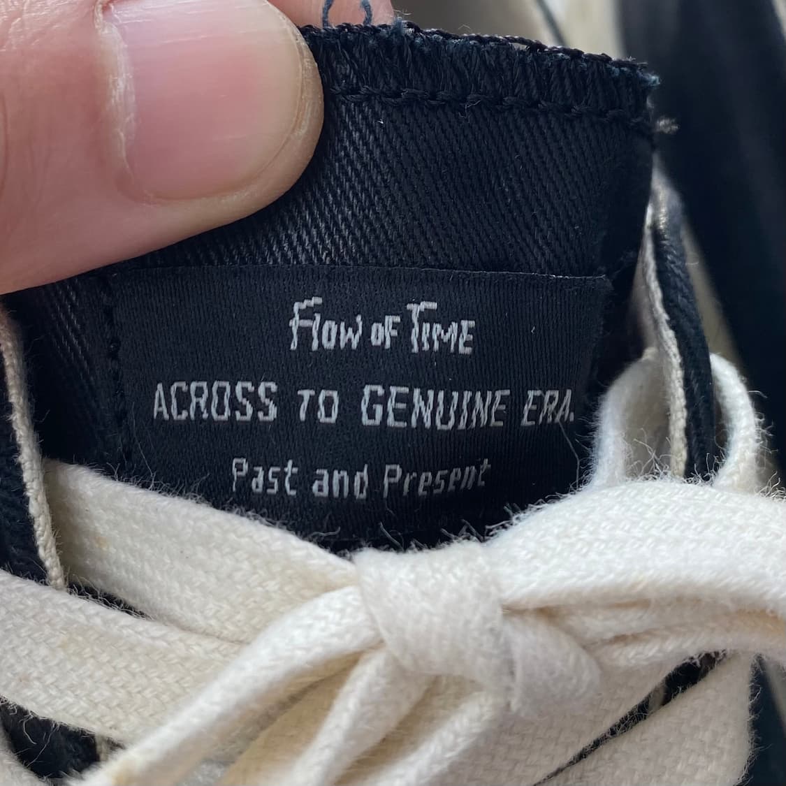 에이지 스니커즈 (AGE Sneakers) 상품이미지3