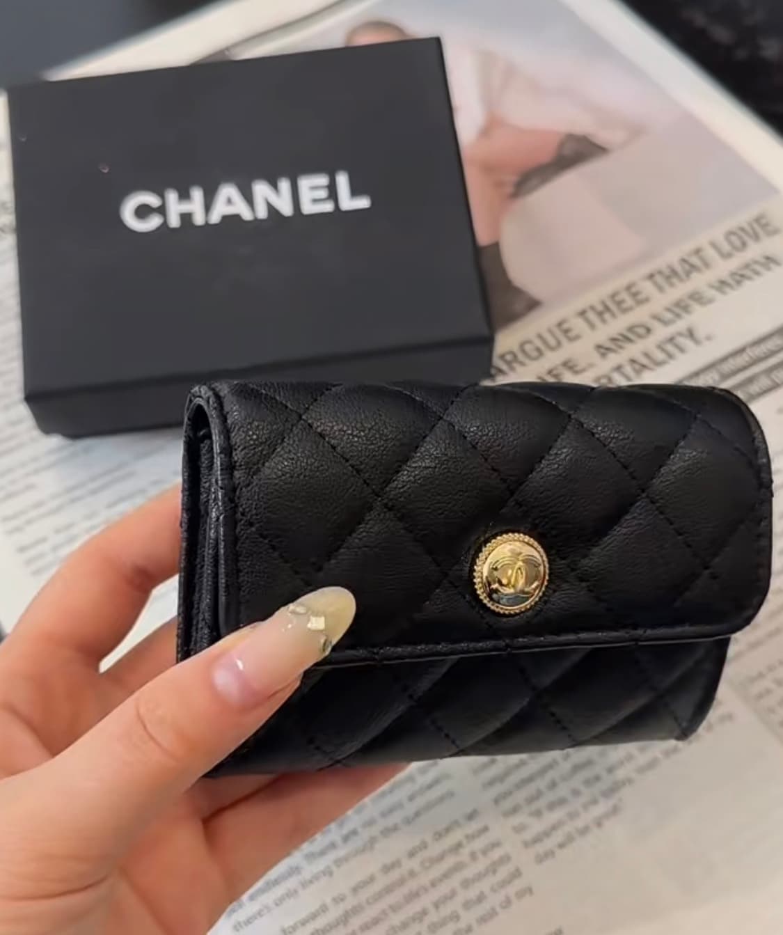 샤넬 뷰티 카드지갑 상품이미지2