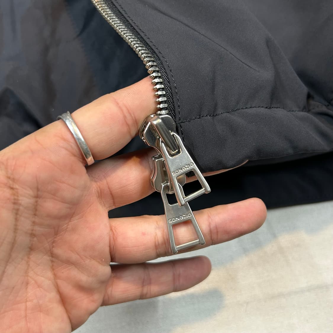 XL) 송지오 옴므 패러슈트 돌먼 구스다운 패딩 자켓 상품이미지6