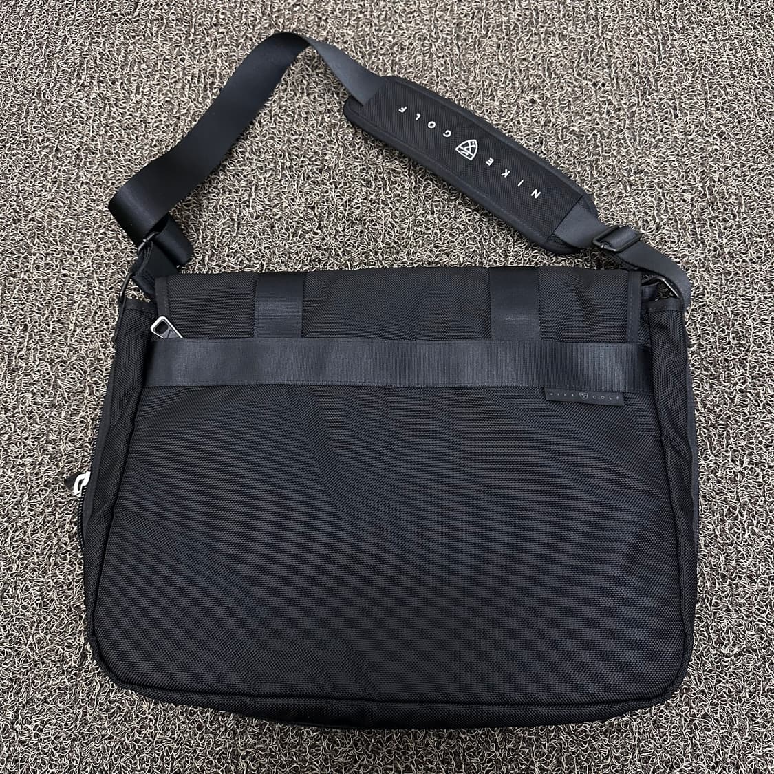 NIKE 나이키 크로스백 가방 블랙 상품이미지3