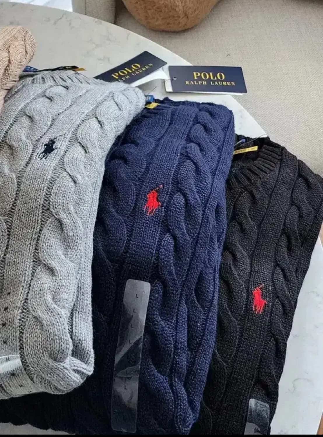 폴로 꽈배기 니트 상품이미지1