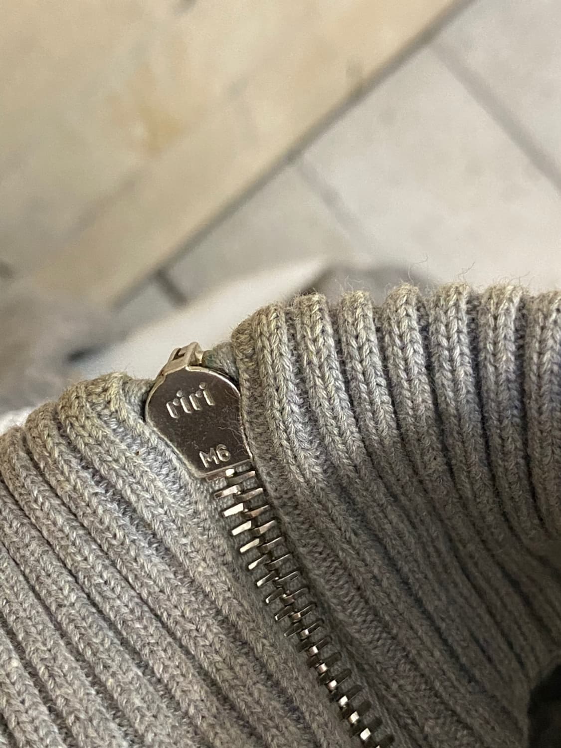 몽클레어 감마 블루 집업 자켓 상품이미지9