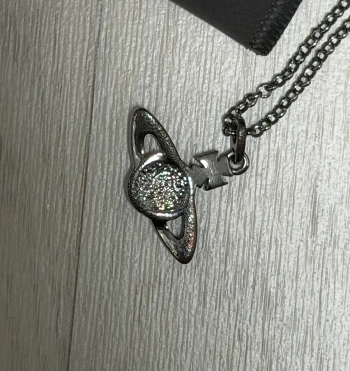 비비안웨스트우드 목걸이 orb 펜던트 상품이미지4