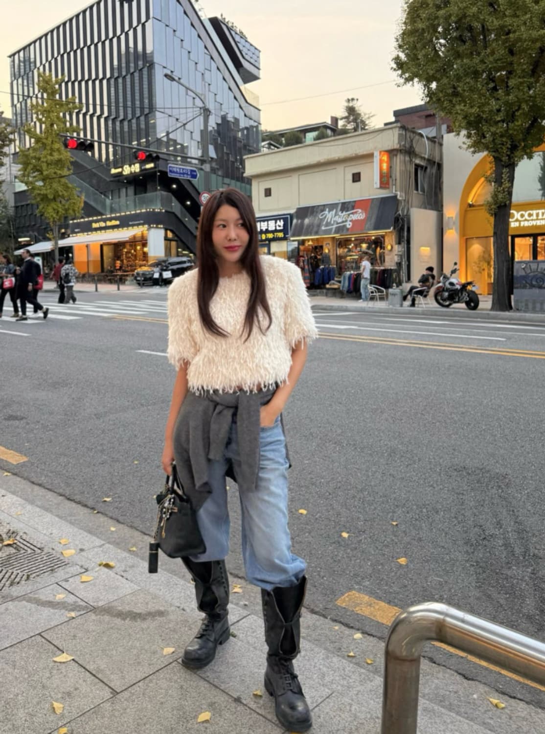 데일리주드 플러피 블라우스 상품이미지1