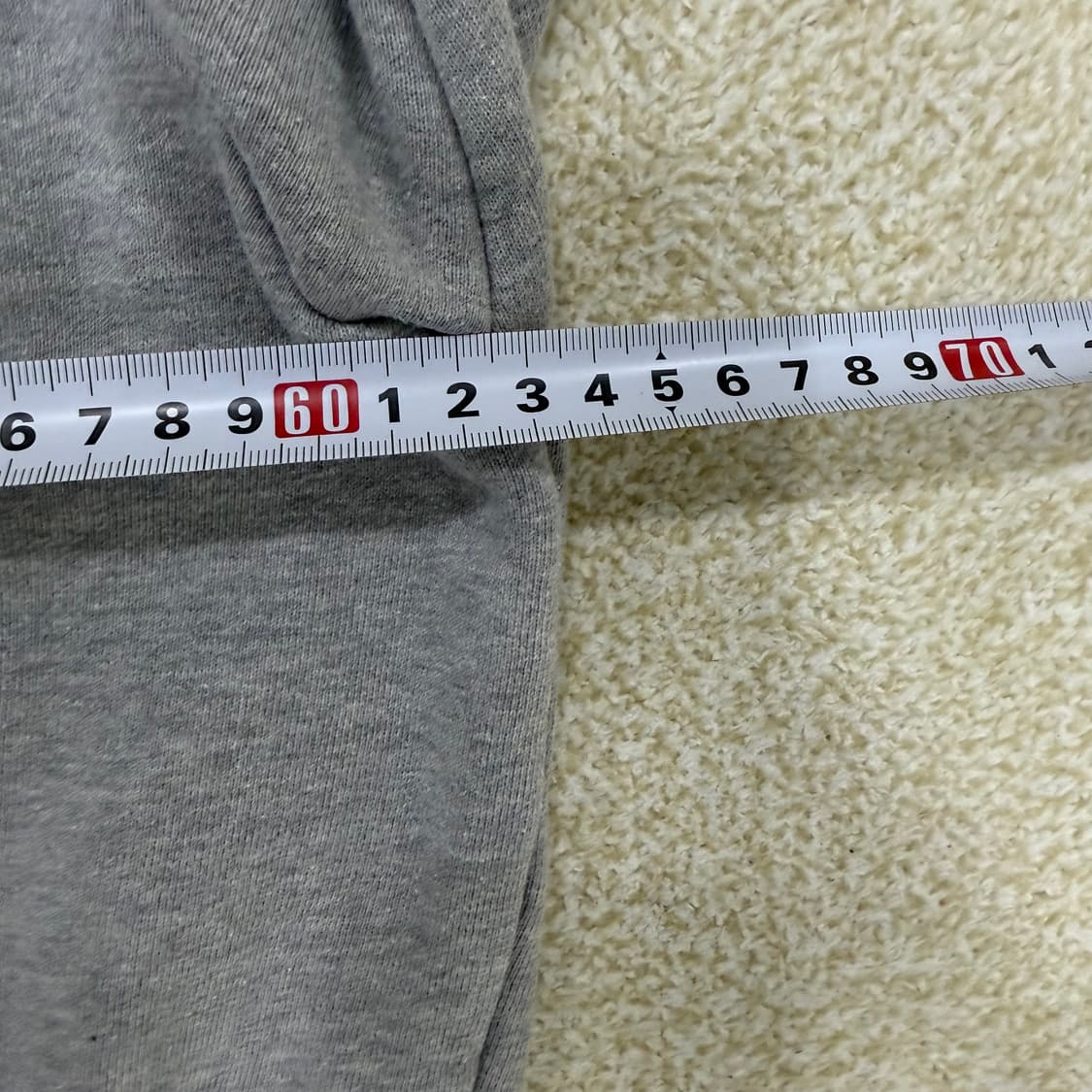 [실측확인] 네모패치로고 그레이 맨투맨 0102T1 상품이미지6