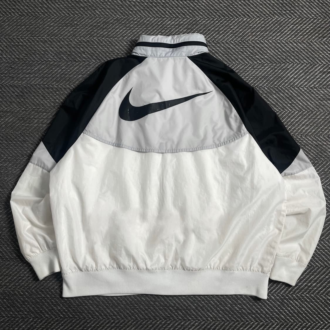 나이키 빅스우시 윈드러너 러닝 바람막이o 4647 상품이미지1