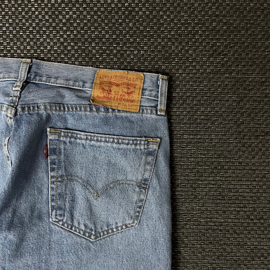 (33) 리바이스 505 33X30 연청 데님 팬츠 상품이미지4