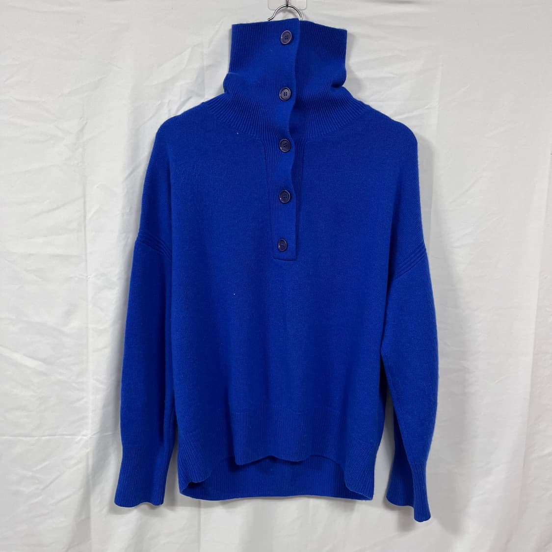 코스(COS) 캐시미어100 스프레드 카라 니트 상품이미지4