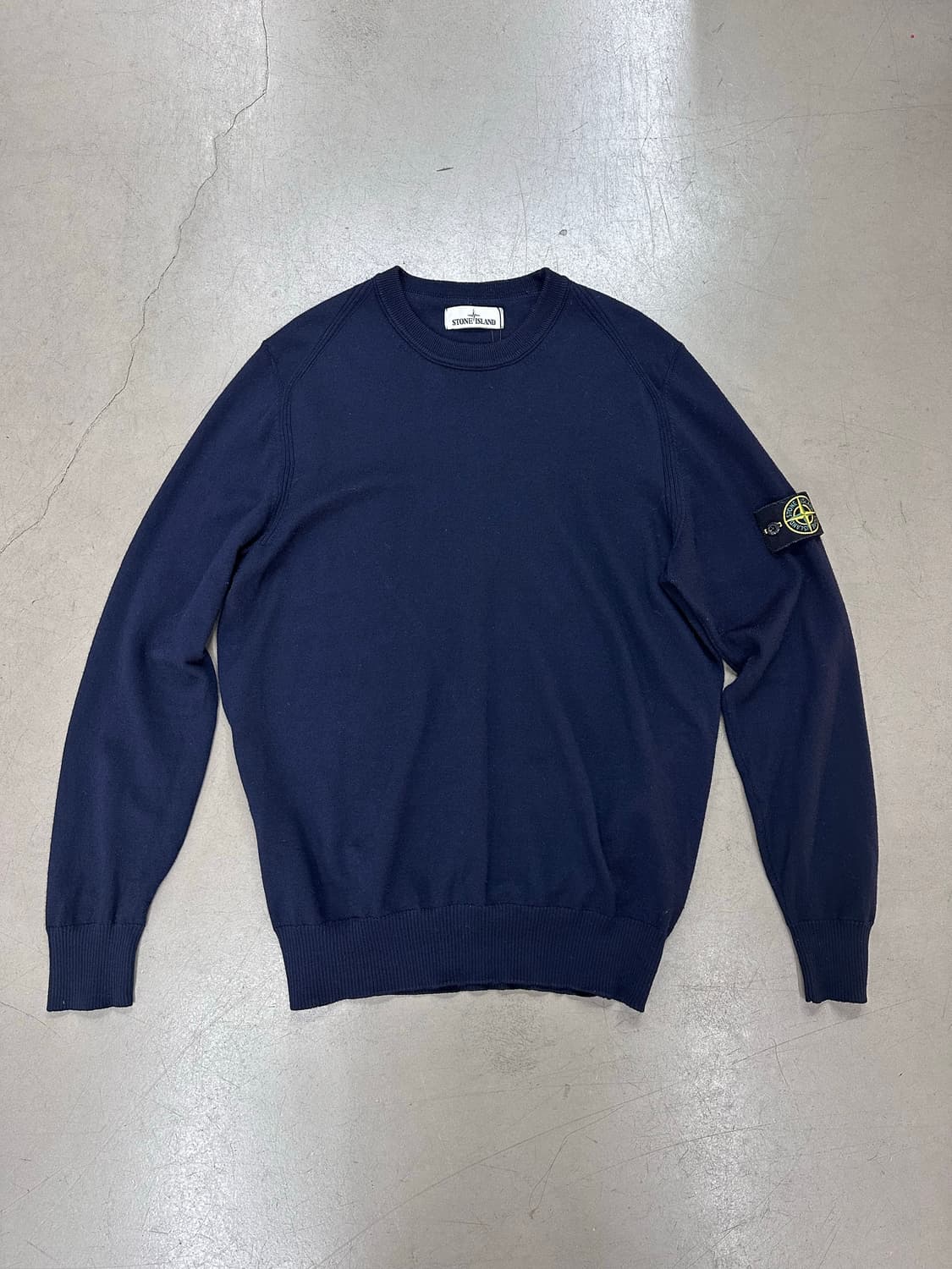 🔥스톤아일랜드 네이비 니트 판매합니다🔥 상품이미지3