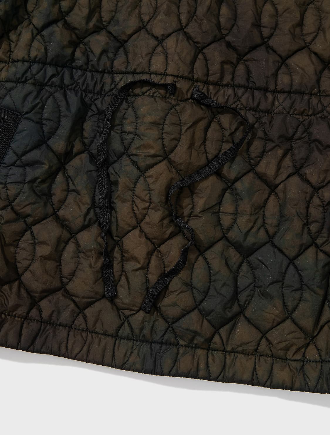 (새상품) 네멘 타이다이 퀼티드 후드 정글 그린 상품이미지6