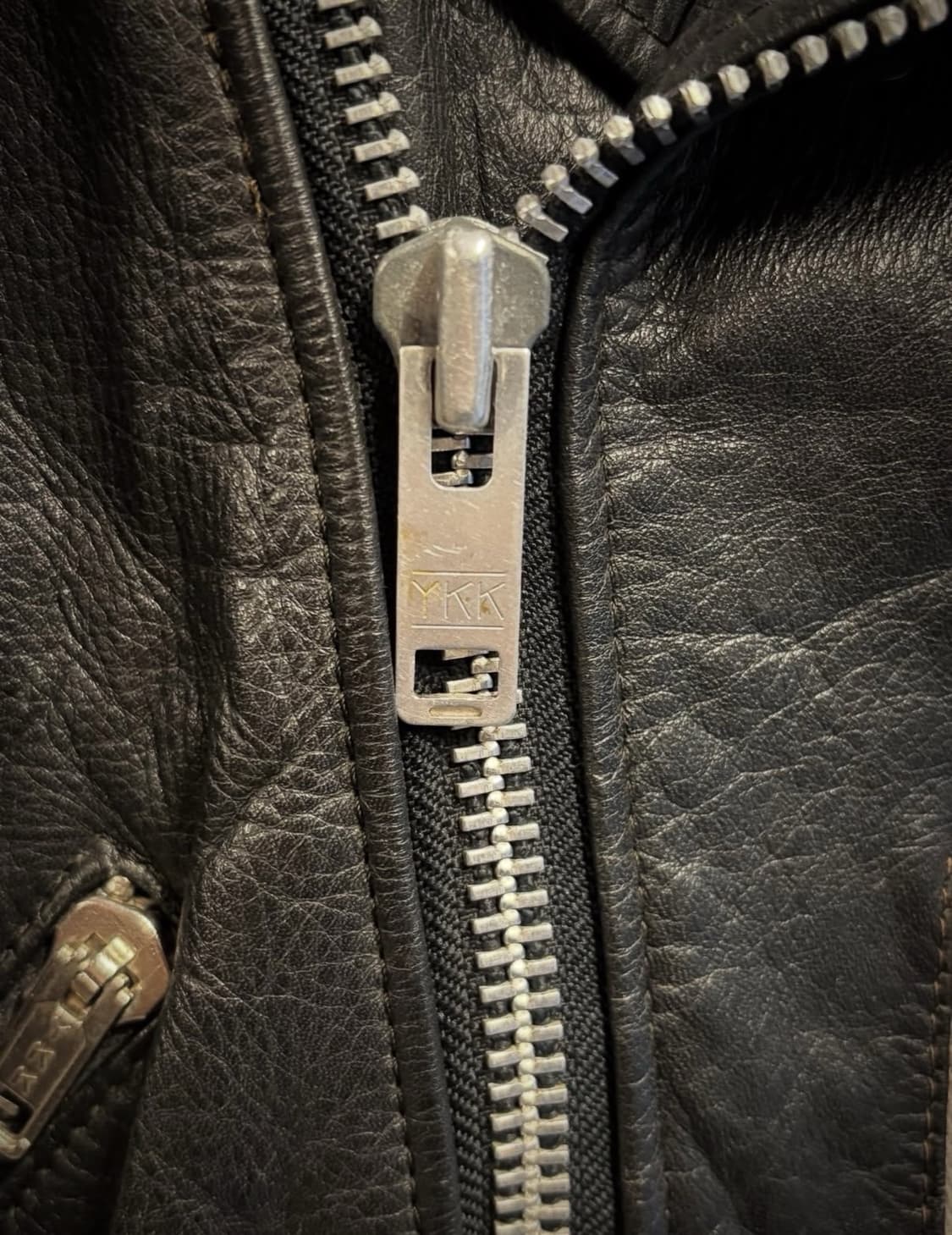 80~90년대 퀄트숄더 초반 카우스킨 라이더자켓 상품이미지4