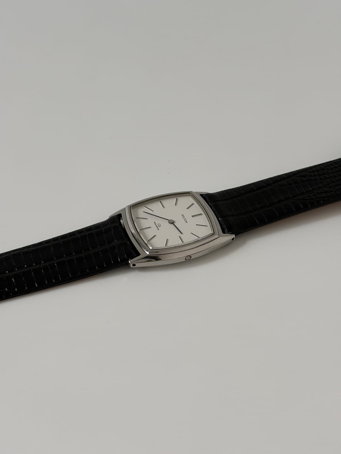 리코 RICOH 빈티지 시계 1980년대 커브드 스퀘어 탱크 리쿼츠 상품이미지5