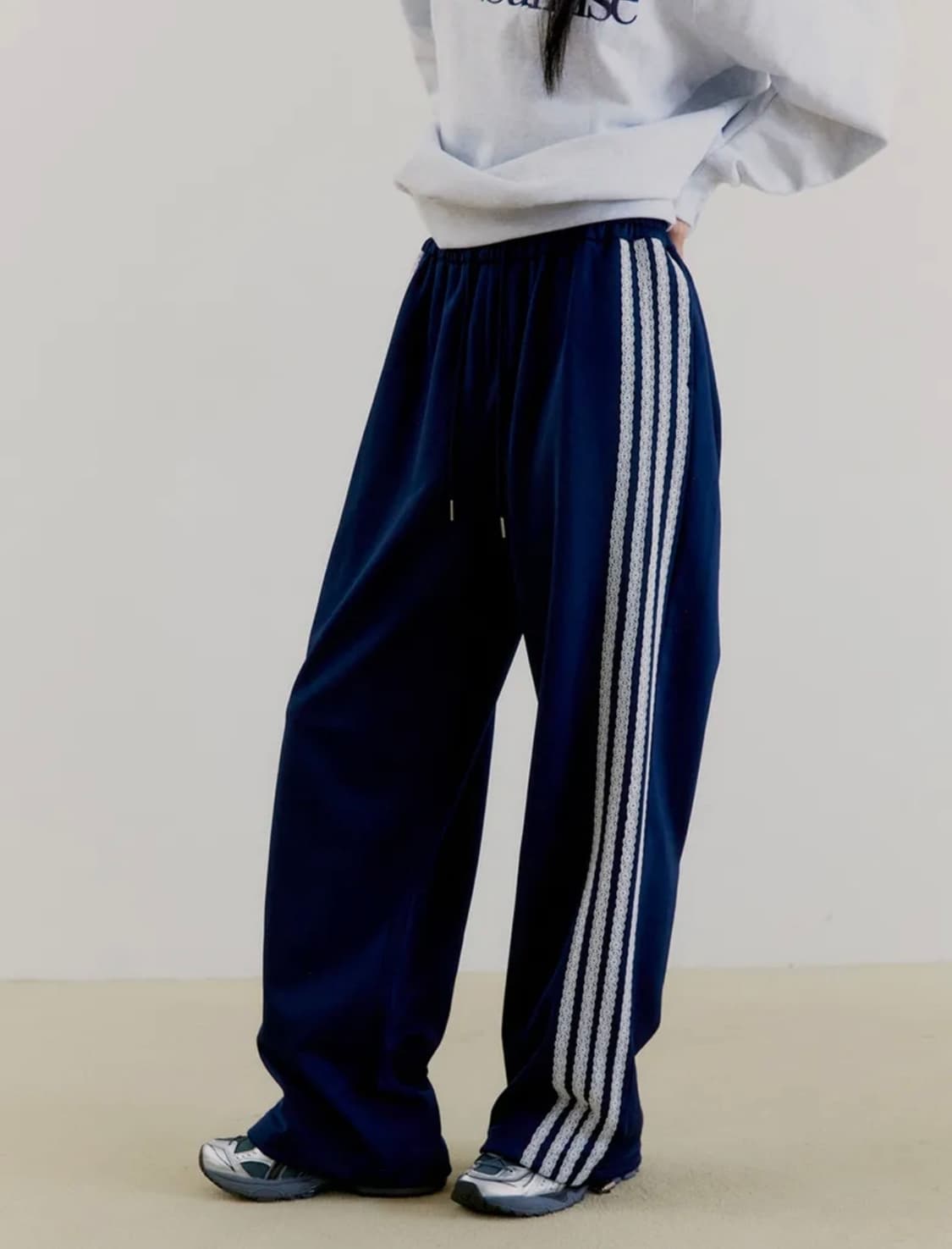 오피쉬 QUADRUPLE LACE TRACK PANTS, NAVY 상품이미지1