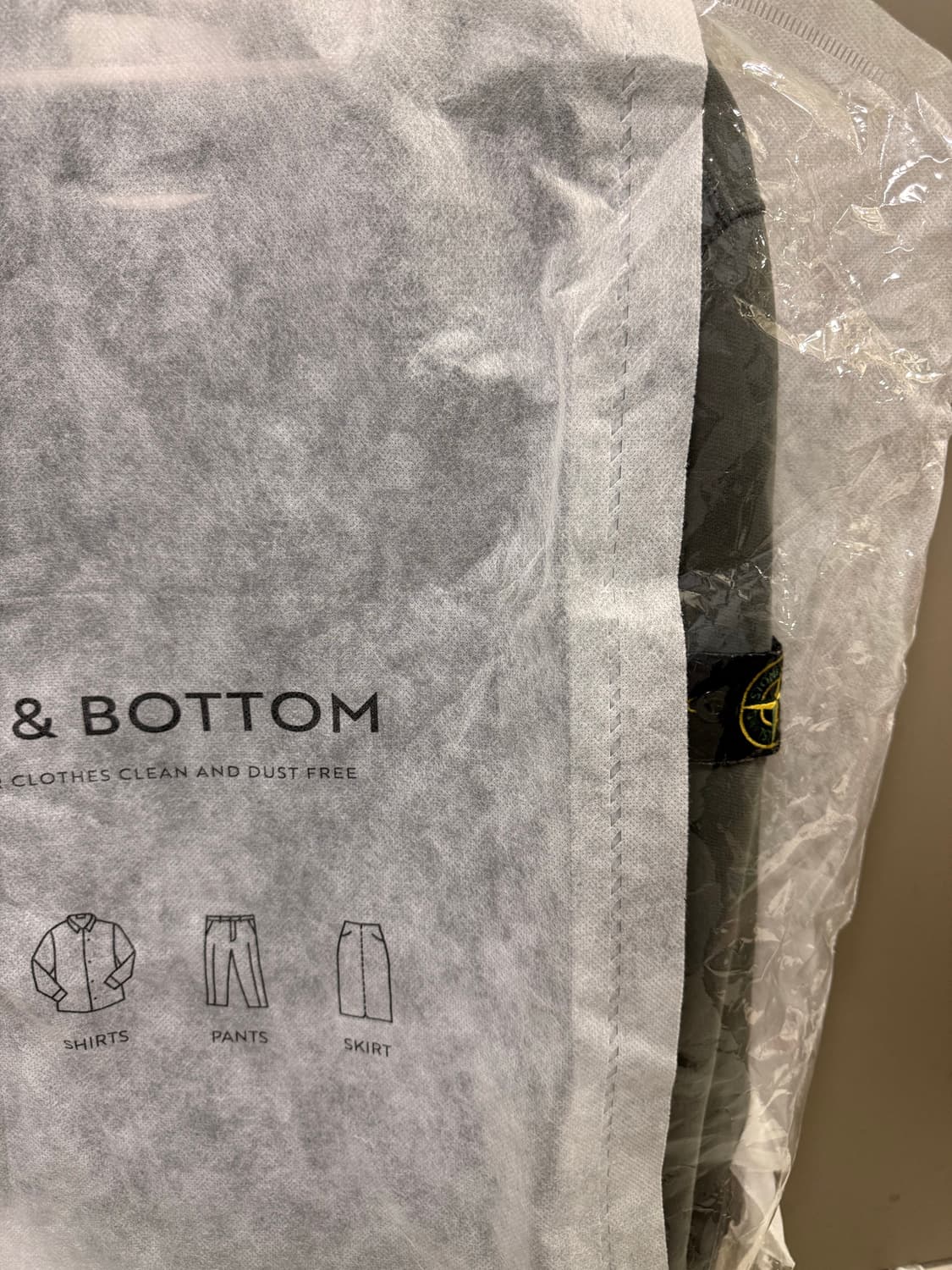 스톤아일랜드 카키 맨투맨 상품이미지3