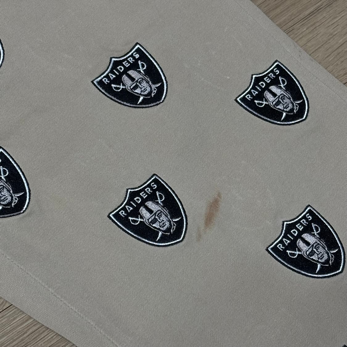 슈프림 x 47 x NFL레이더스 치노팬츠 상품이미지4