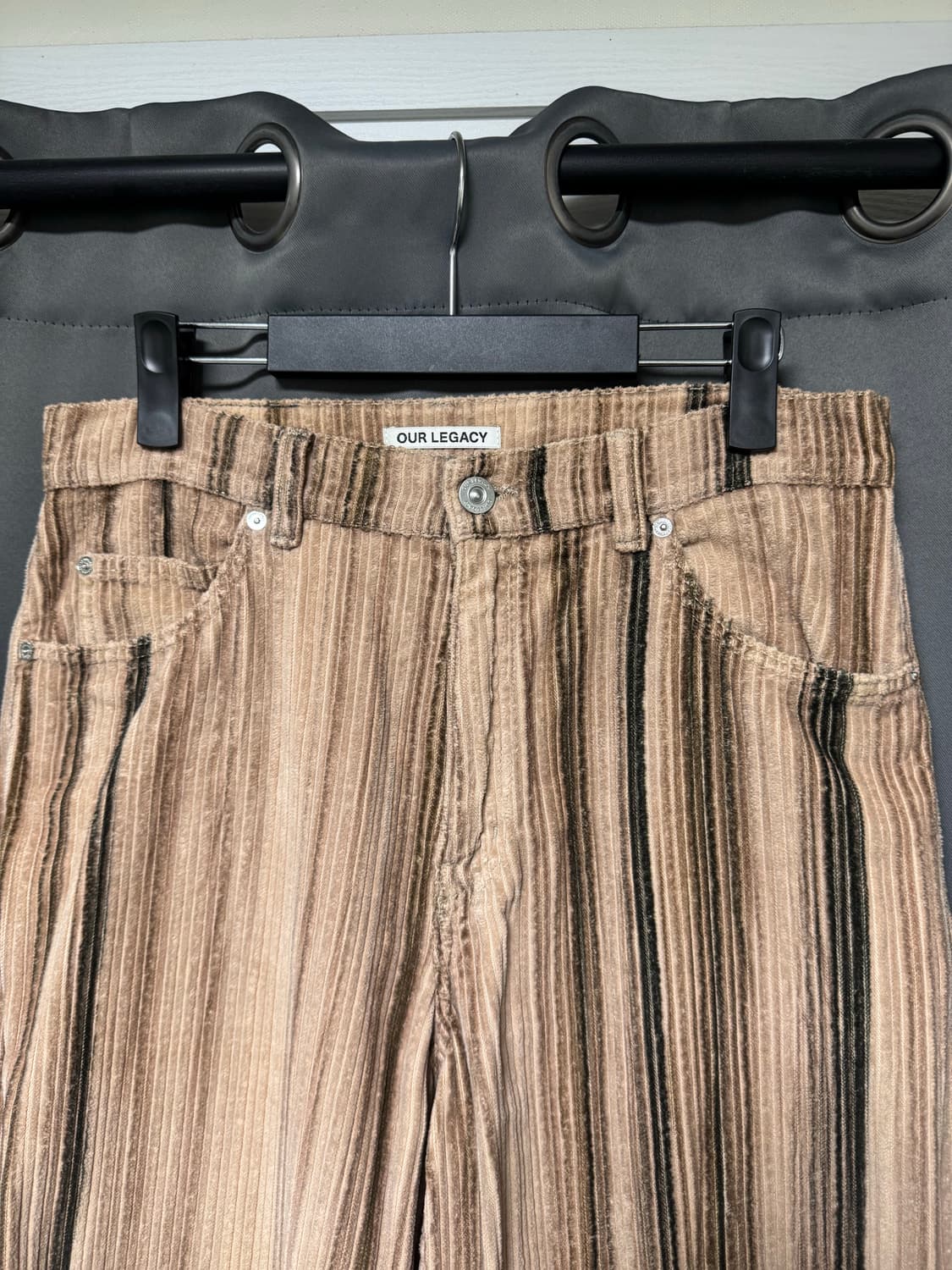 [44] 아워레가시 20fw 바스트컷 44 헤어 스트라이프 코듀로이 팬츠 상품이미지2