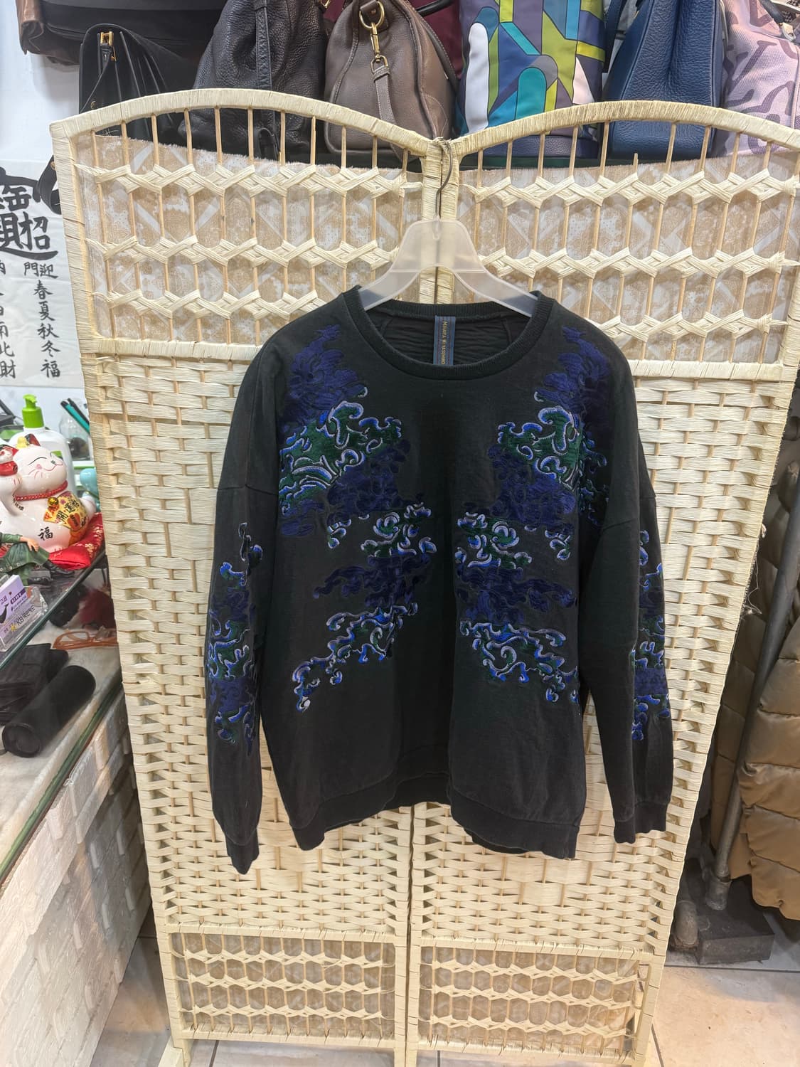 46/95 정품 미하라야스히로 자수 맨투맨 팝니다 상품이미지1