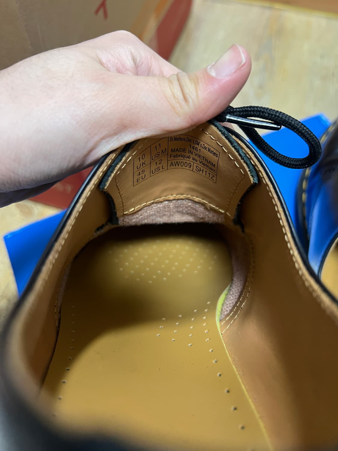 택포16) 닥터마틴 1461 스무스 블랙 3홀 UK10 상품이미지4