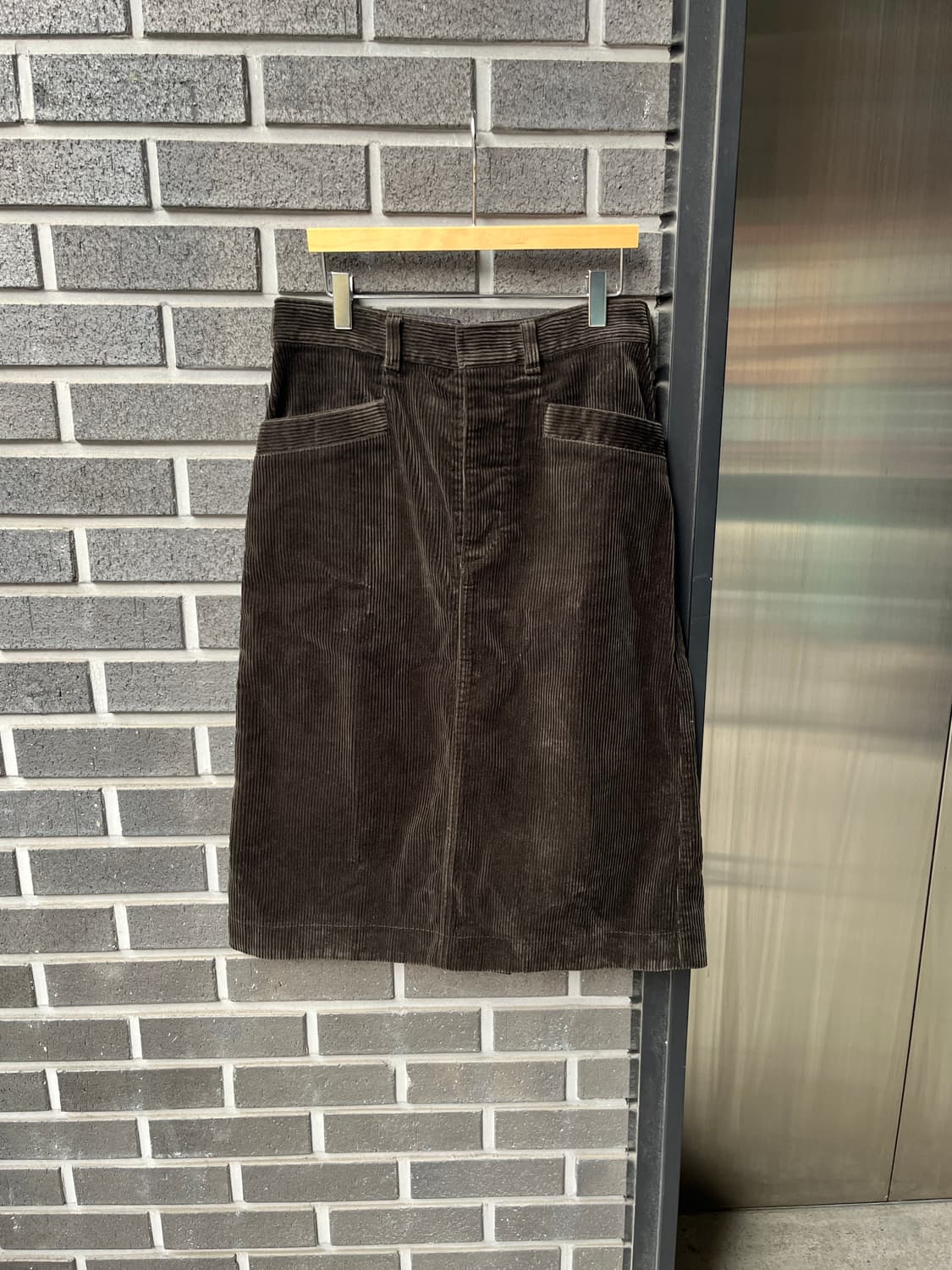 MHLmargarethowell 마가렛호웰 코듀로이 스커트 다크그린 상품이미지1