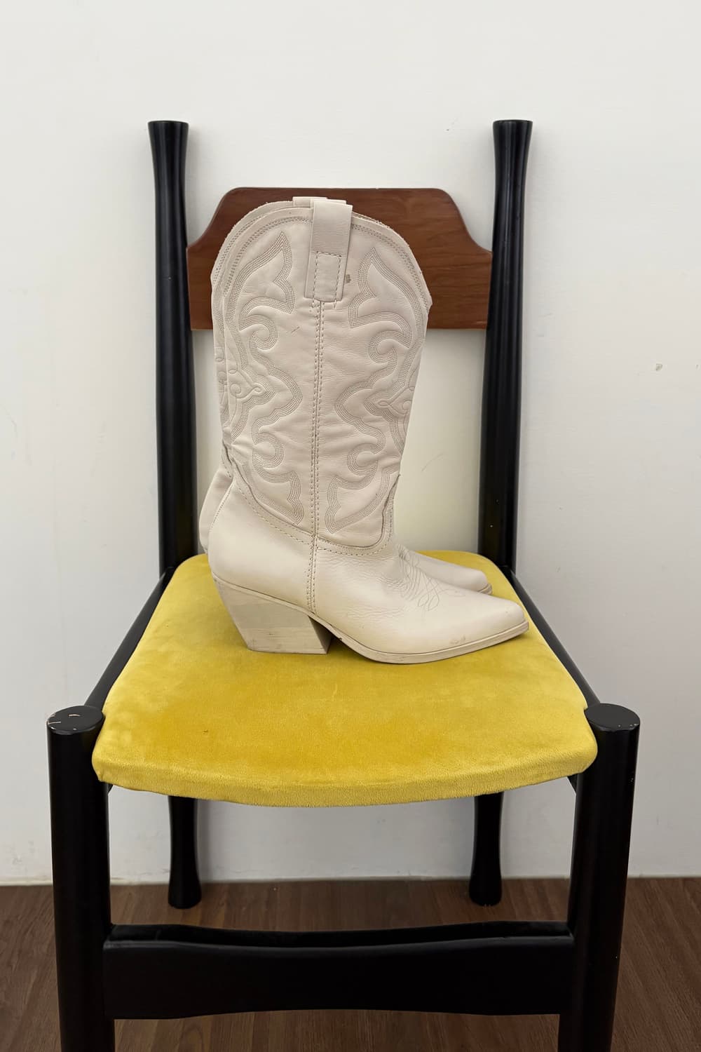 White Western boots 상품이미지3