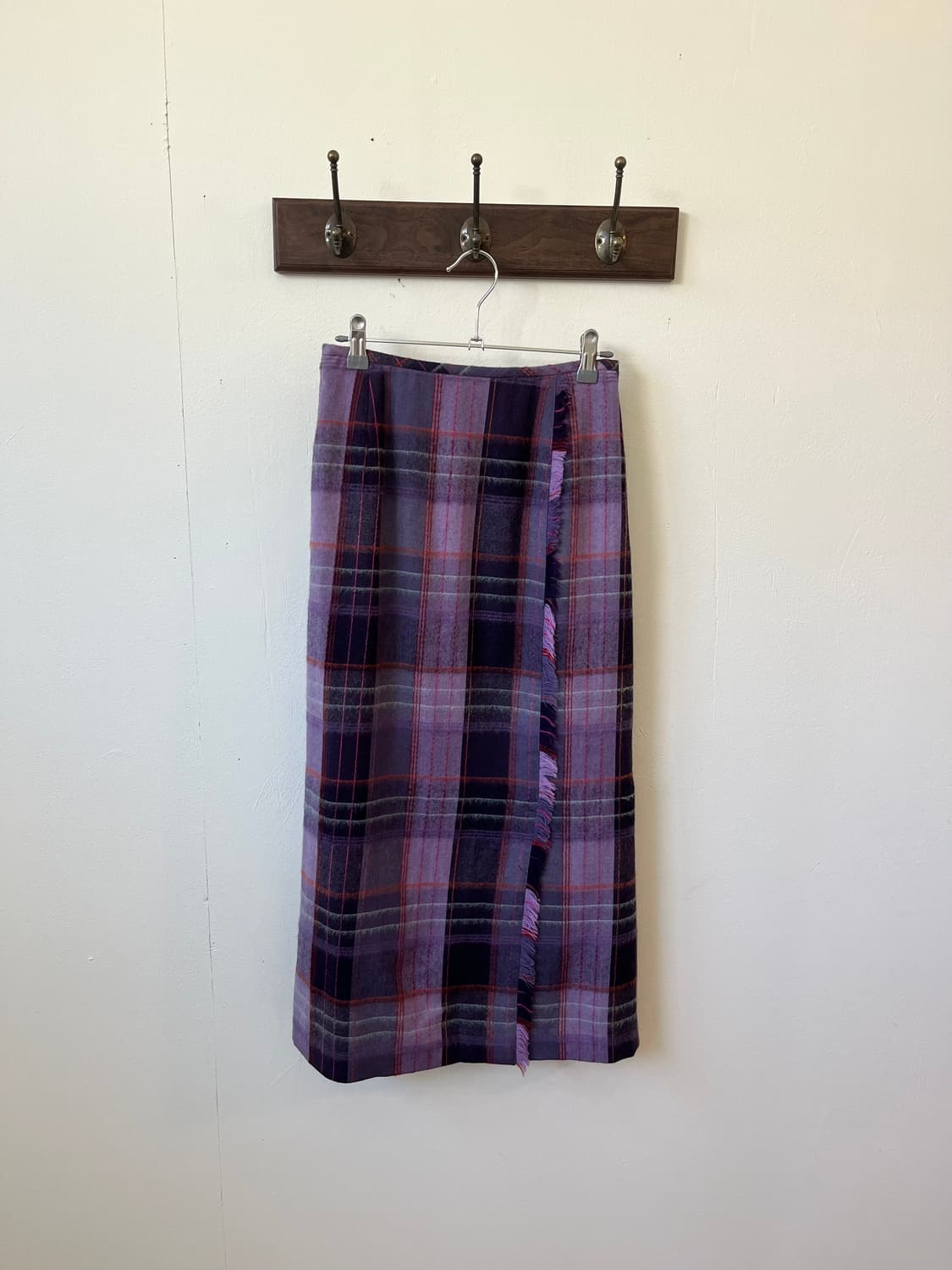 Aylesbury 체크 랩스커트 상품이미지2