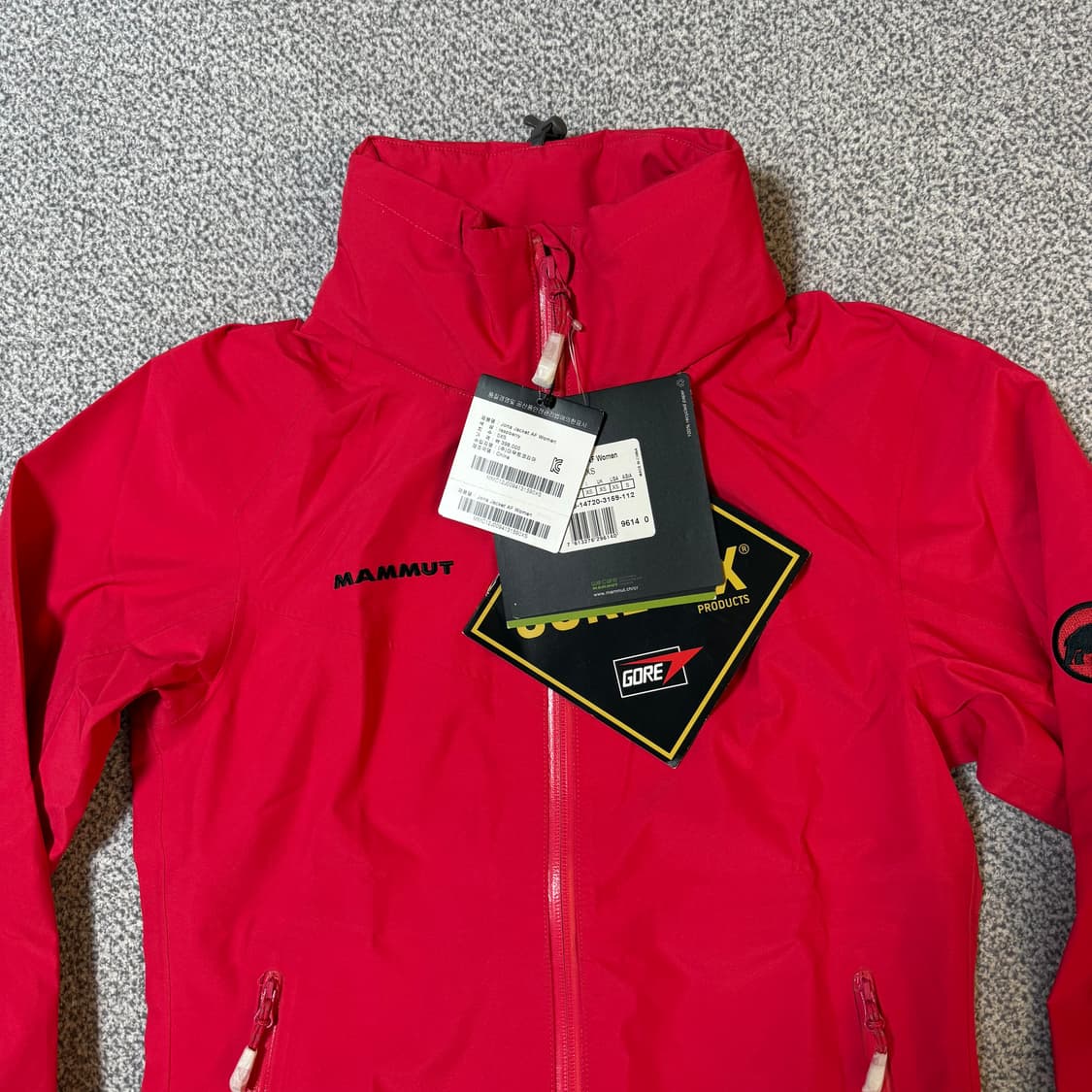 [정가 39만원 새상품] 마무트 고어텍스 바람막이 XS 상품이미지3