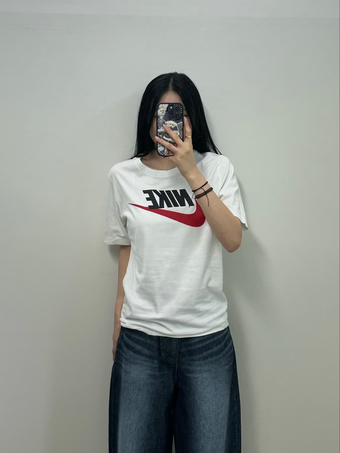 나이키 퓨추라 화이트 반팔 티셔츠  상품이미지1
