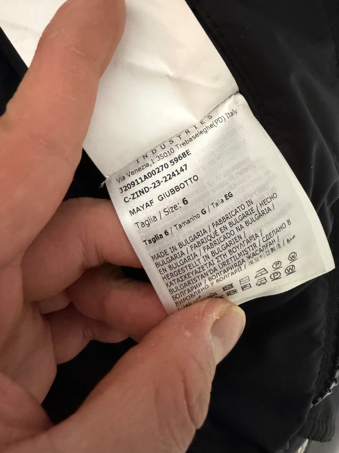 24FW 몽클레어 마야프 패딩 블랙 6사이즈 정품 크림구매 상품이미지4