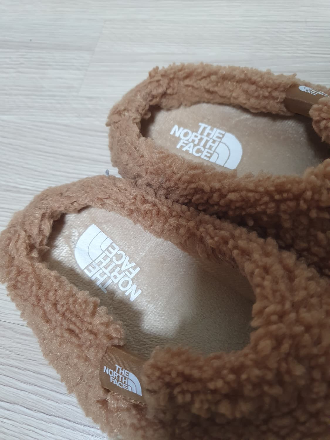 노스페이스 방한 뮬 플리스 슬리퍼 260 상품이미지9
