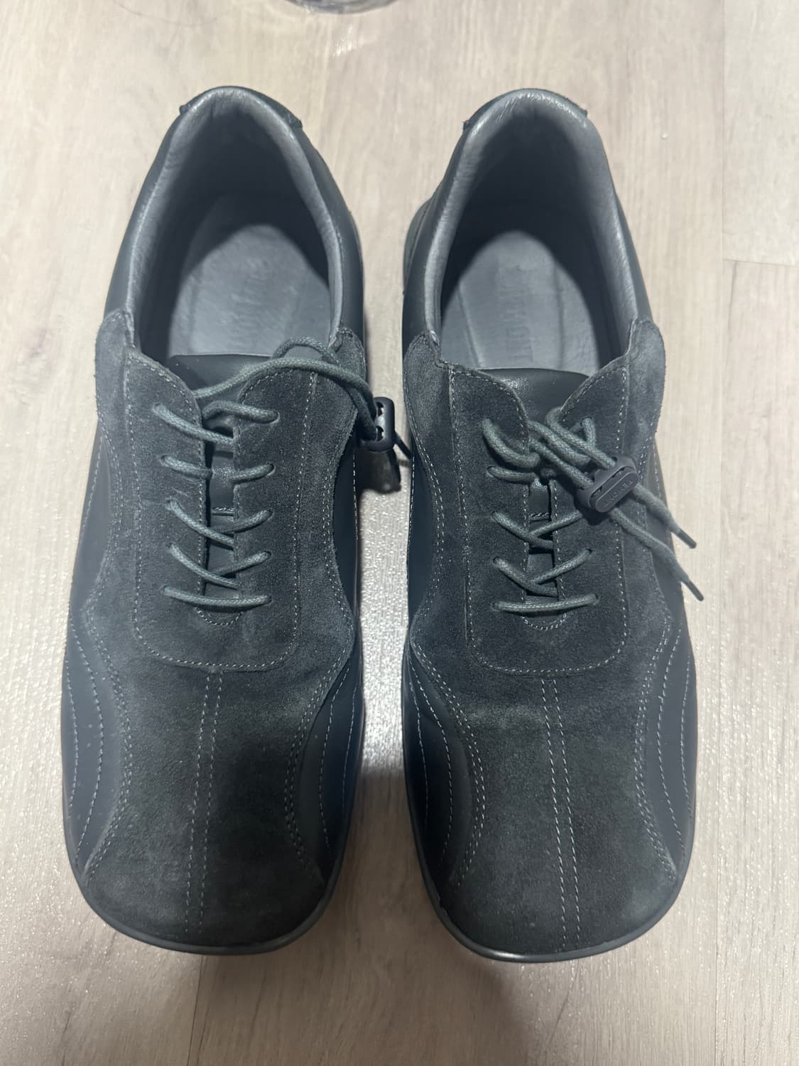 페몬트 노운 스퀘어 그레이 275 상품이미지1