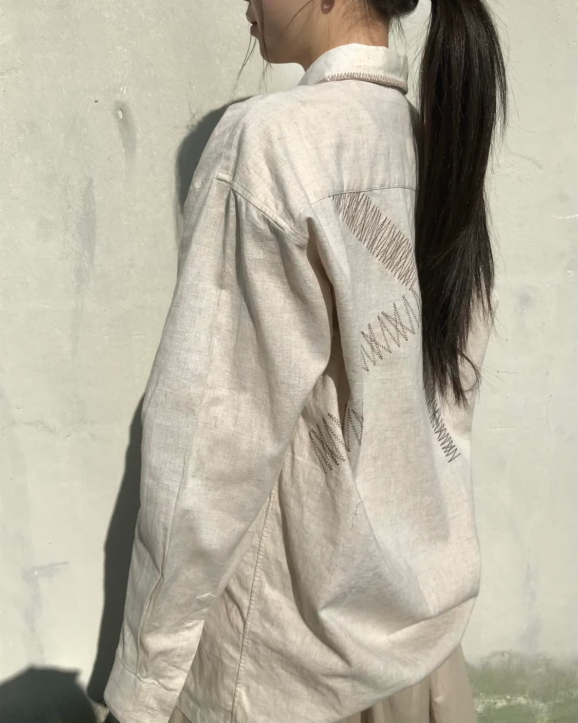 지그재그 스티치 린넨 셔츠  상품이미지2