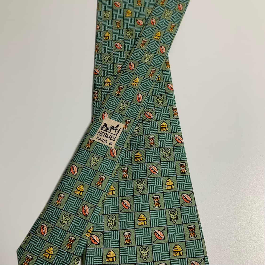 에르메스(HERMES) 명품넥타이 A등급 기하학적패턴 정장룩 코디 상품이미지4