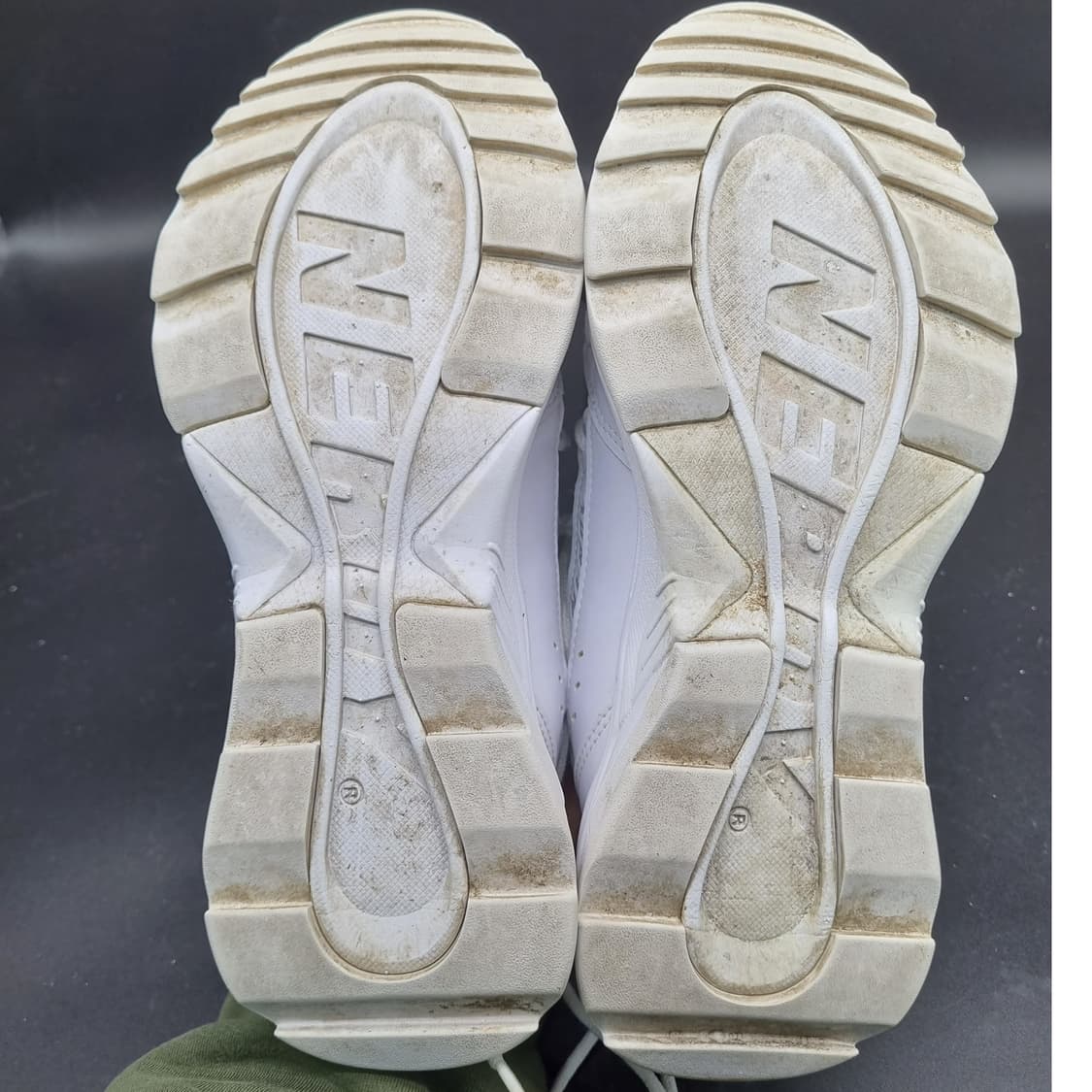 널디 젤리그 운동화250  상품이미지3