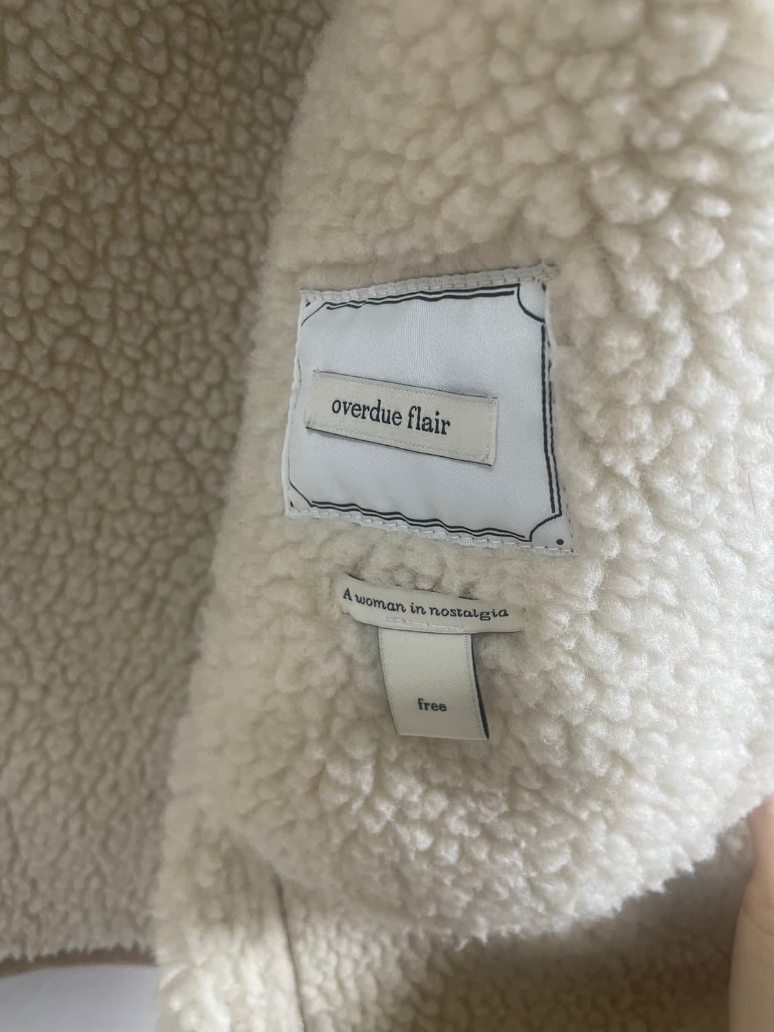 오버듀플레어 무스탕 상품이미지3