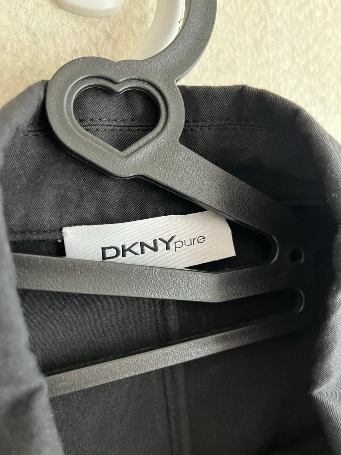 DKNY Pure 블랙 셔츠자켓 XX (한섬) 상품이미지2